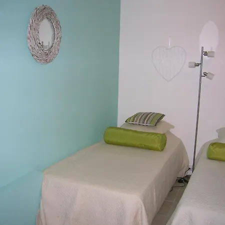 Guest house Chambres D'hotes Le Mas Des Vignes *
