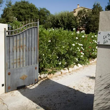 Chambres D'hotes Le Mas Des Vignes Guest house